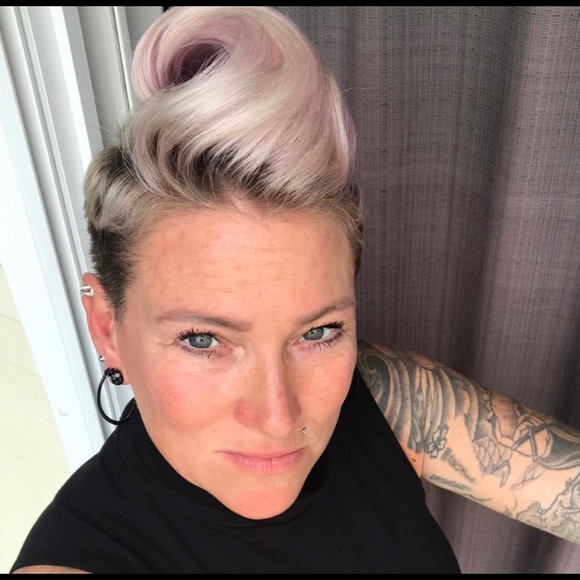 Meet your Posher, Marnie - Picture 1 of 1